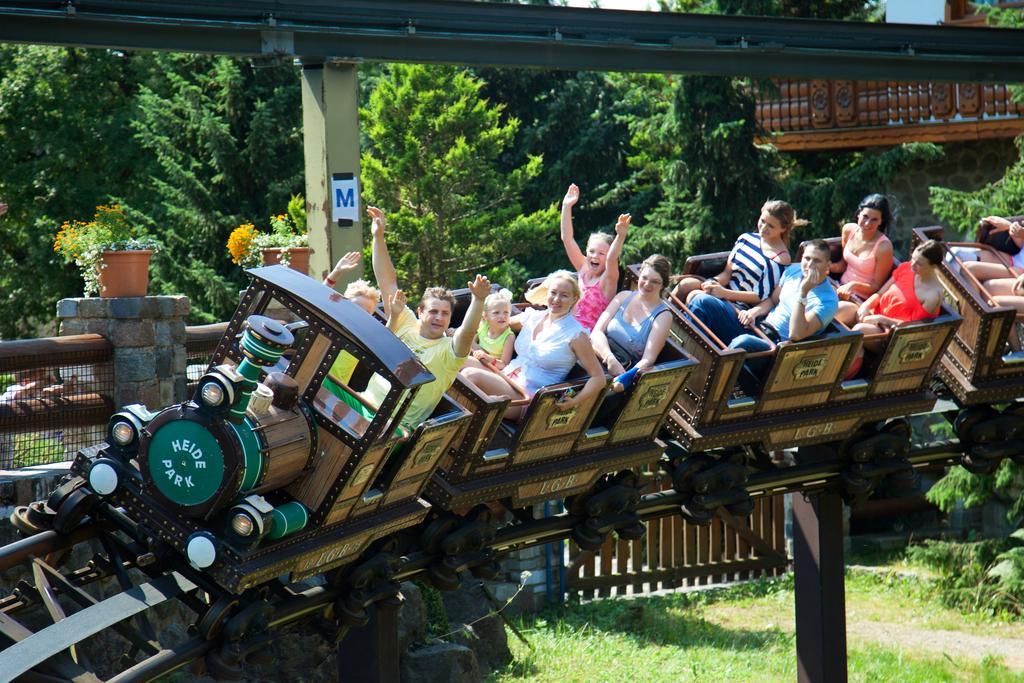 Heide Park Abenteuerhotel Soltau Exterior photo